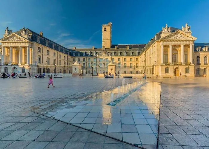 Les Minoteries Aux Portes De La Gastronomie * Ντιζόν